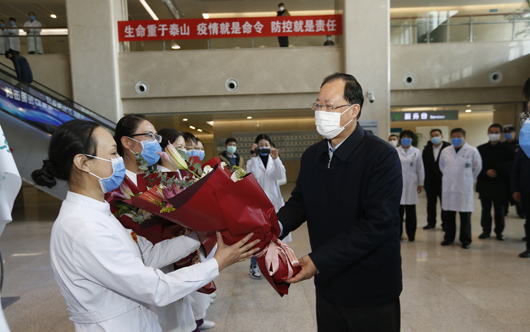 毛偉明董事長到北京電力醫(yī)院、白廣路辦公區(qū)檢查疫情防控工作并開展調(diào)研