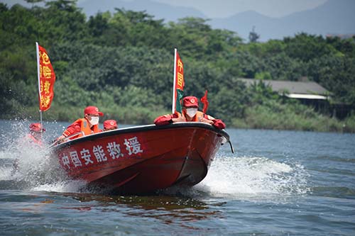 “險(xiǎn)來(lái)將擋”，廈門這場(chǎng)防汛應(yīng)急演練，超燃！