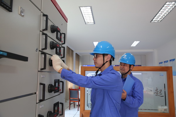 國網(wǎng)寧?？h供電公司：新型智能配電柜上線 助推用電側(cè)數(shù)字化轉(zhuǎn)型