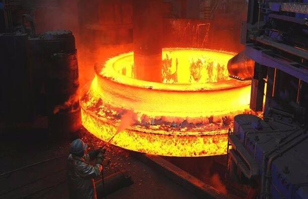 10MW+級風機建設(shè)再獲新突破，直徑7.6米的超大型替打環(huán)鍛件成功下線