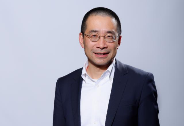 施耐德電氣全球執(zhí)行副總裁、中國區(qū)總裁尹正：提升能源效率助力實現碳中和