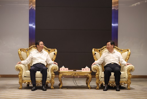 國家電網(wǎng)董事長、黨組書記辛保安拜會河南省委書記樓陽生、省長王凱