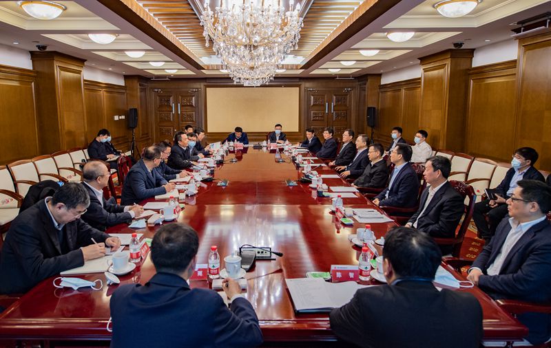 鄒磊、寇偉會(huì)見哈電集團(tuán)董事長曹志安、總經(jīng)理吳偉章