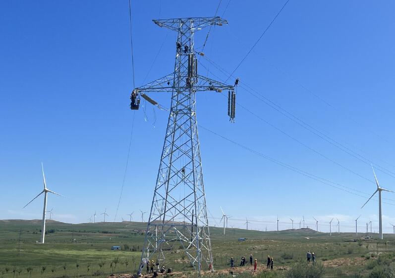 220千伏海春線、中海油化德風(fēng)電場(chǎng)35千伏集電線路順利改造完成
