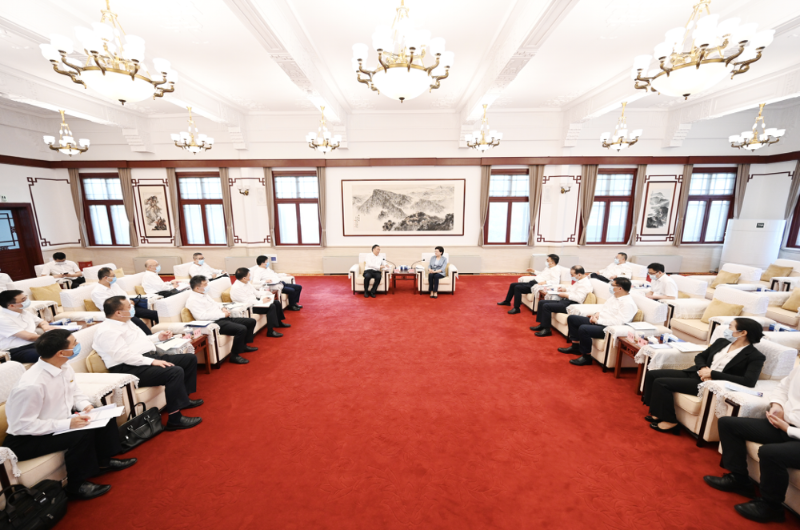 宋海良與江蘇省委常委、南京市委書記韓立明、市長(zhǎng)夏心旻會(huì)談