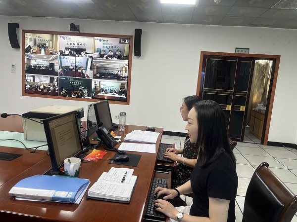 國慶我在崗，服務(wù)不打烊