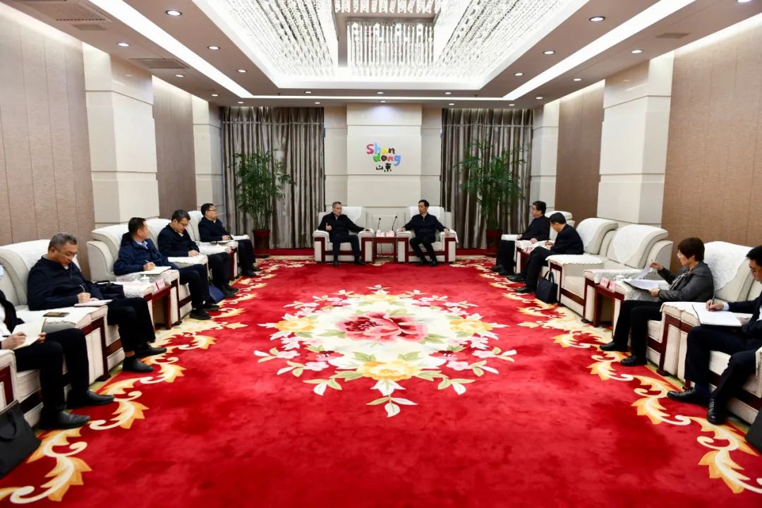 大唐山東發(fā)電公司黨委書記、董事長(zhǎng)趙永力拜會(huì)菏澤市委副書記、市長(zhǎng)張倫
