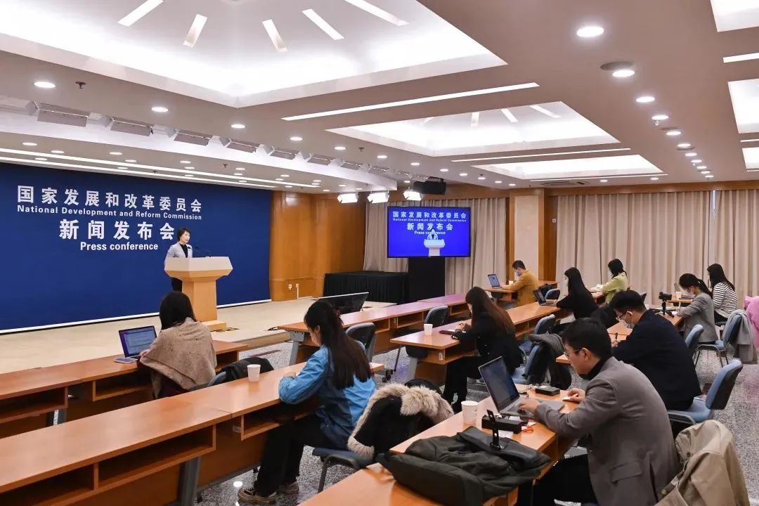 國(guó)家發(fā)展改革委：加快建設(shè)核電、水電項(xiàng)目