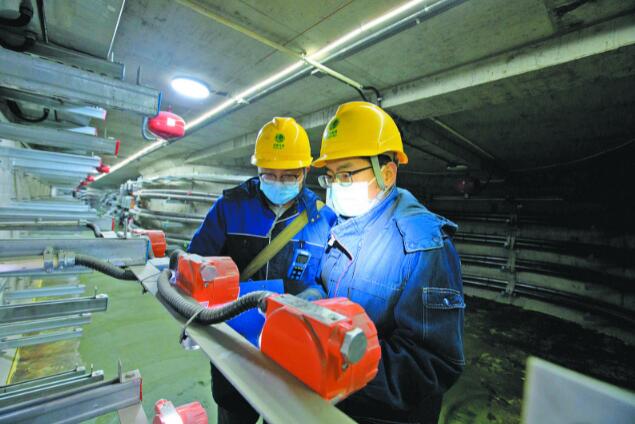 銀川供電公司：“臨近春節(jié)，保障居民安全可靠用電更是頭等大事”