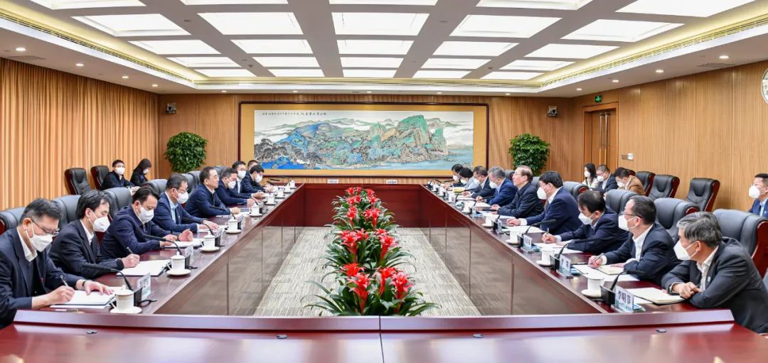 鄒磊、劉明勝與國家電網(wǎng)董事長辛保安、總經(jīng)理張智剛會談