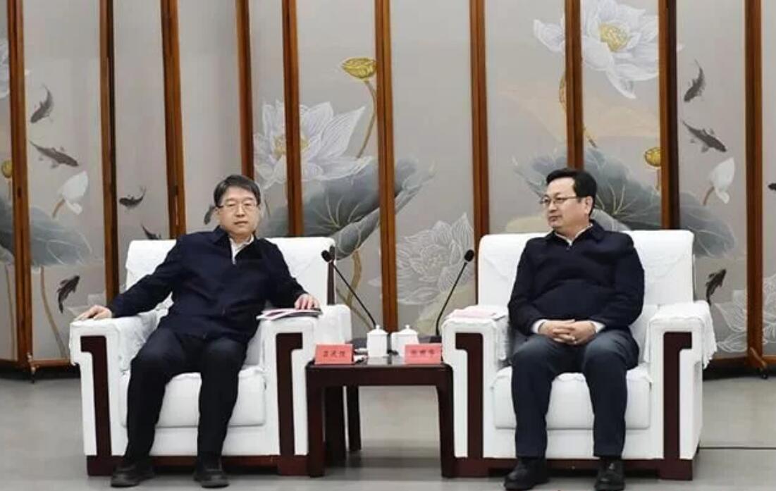 國(guó)網(wǎng)河北省電力公司董事長(zhǎng)、黨委書(shū)記呂運(yùn)強(qiáng)一行到雄安新區(qū)考察調(diào)研