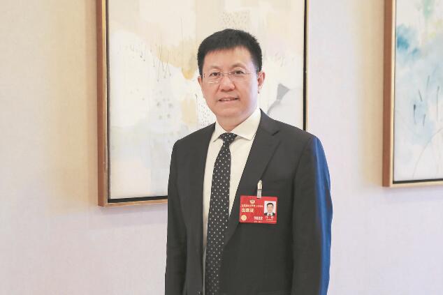 【兩會好聲音】全國政協(xié)委員冷?。和茝V應用新一代充電技術(shù) 服務電動汽車產(chǎn)業(yè)高質(zhì)量發(fā)展