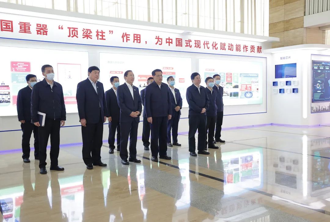 重慶市委書記袁家軍、市長胡衡華與國家電網(wǎng)董事長辛保安、總經(jīng)理張智剛會談
