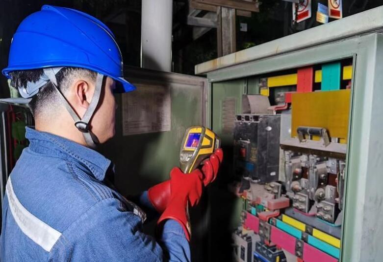 深圳供電局消除67條線路、237臺配變重滿載風(fēng)險