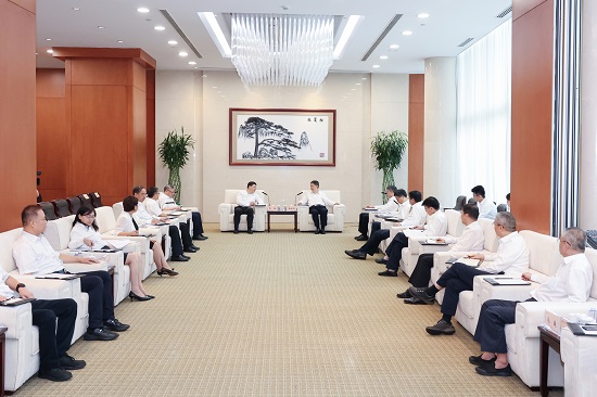 華能集團黨組書記、董事長溫樞剛會見山西省委常委、太原市委書記韋韜