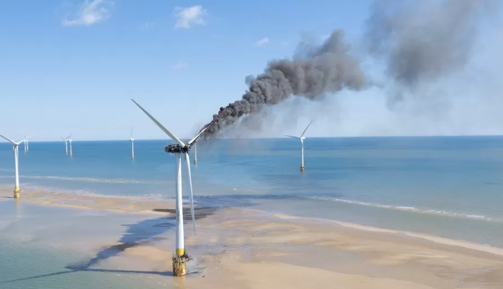 風機起火！這座海上風電場暫停運營