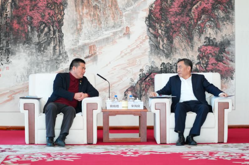 宋海良與“三新”聯(lián)盟成員遠(yuǎn)東控股集團(tuán)創(chuàng)始人、董事局主席蔣錫培會談