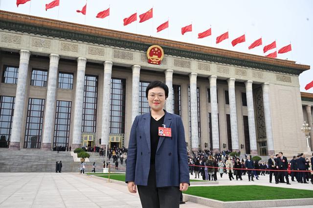 全國(guó)人大代表、上汽集團(tuán)零束科技黨委副書(shū)記劉懿艷：建議加大中國(guó)智能電動(dòng)汽車(chē)技術(shù)出海專(zhuān)利保護(hù)力度
