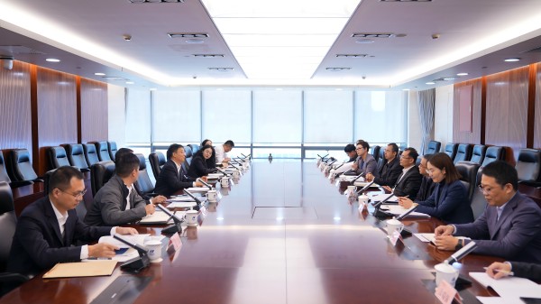 華電黨組副書記祖斌會(huì)見南方電網(wǎng)黨組副書記、董事劉啟宏