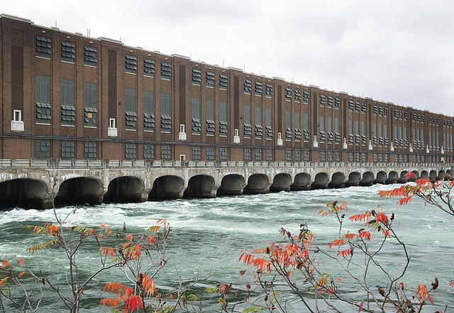 極端天氣殃及加拿大水力發(fā)電，“水電出口大國(guó)”向美國(guó)買電