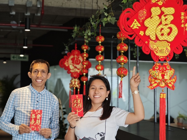 【新春走基層】濃濃年味暖人心，海外職工共迎春