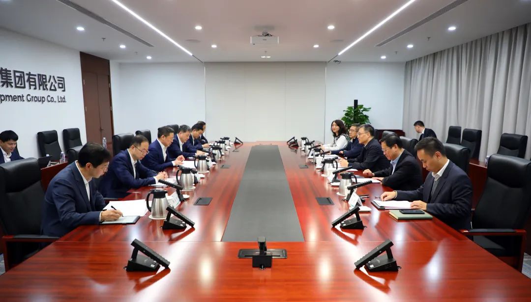 中國電氣裝備董事長李洪鳳、總經理周群會見佛山市委書記唐屹峰